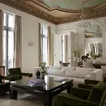 Maison Delano