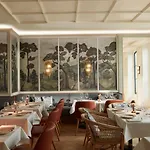 Maison Delano