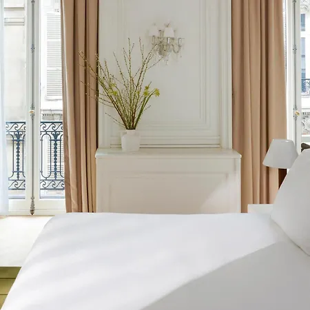 Maison Delano 5*