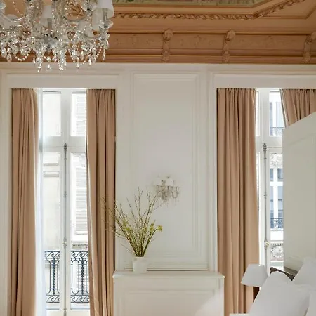 Maison Delano Hotel