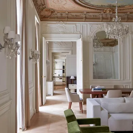 ホテル Maison Delano