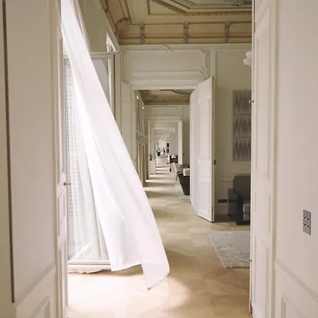 Maison Delano Hotel