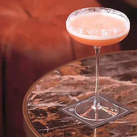 Maison Delano 5*