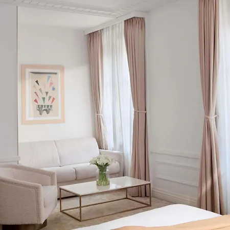 Maison Delano Hotel