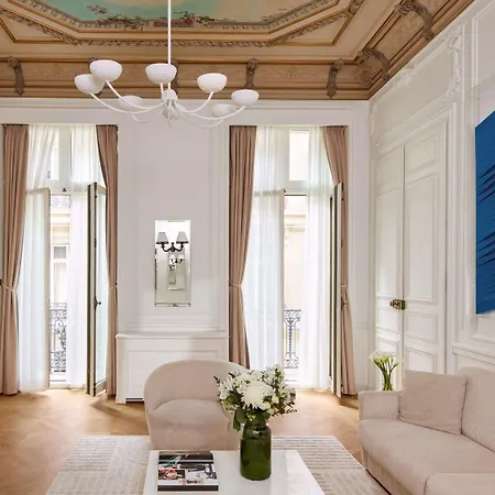 Maison Delano Hotel