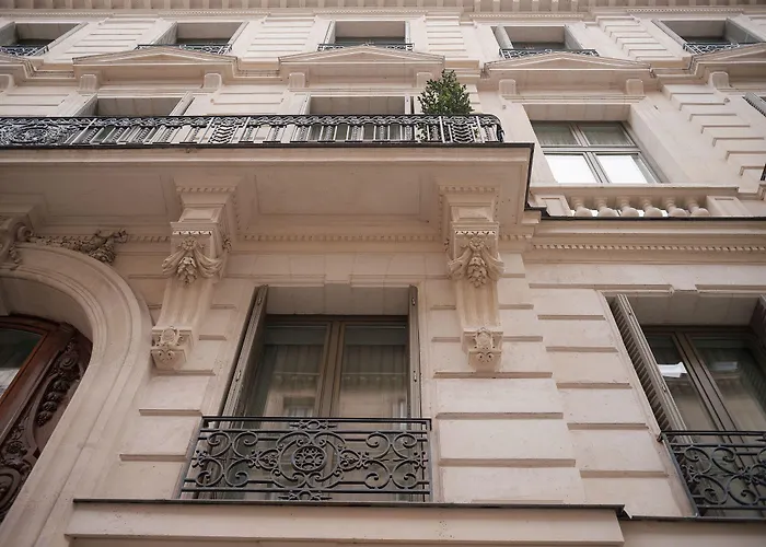 Maison Delano Hotel