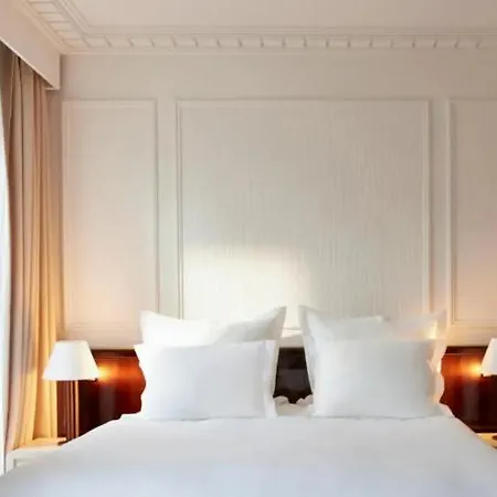 Maison Delano Szálloda 5*